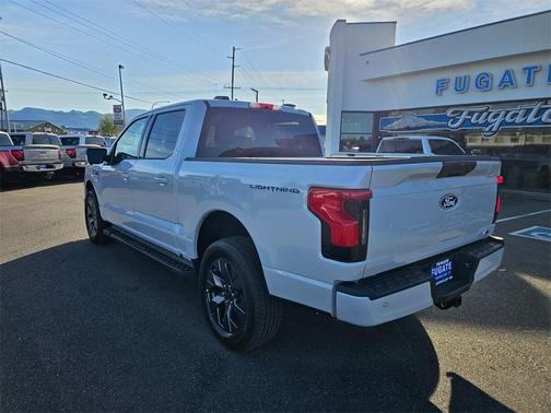 2025 Ford F-150 Lightning Flash