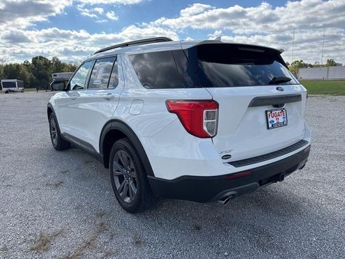 Star White 2023 Ford Explorer XLT