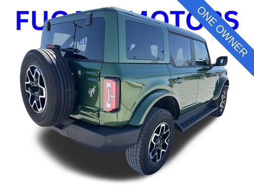 Green Metallic 2025 Ford Bronco Outer Banks