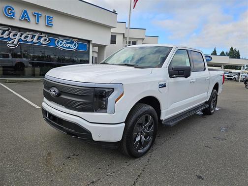 2025 Ford F-150 Lightning Flash