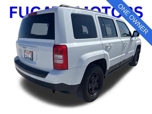 Bright White Clearcoat 2017 Jeep Patriot Sport