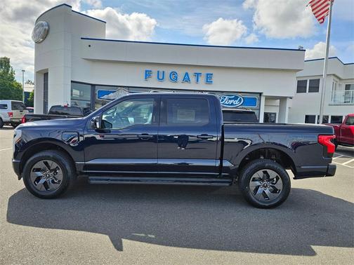 2025 Ford F-150 Lightning LARIAT