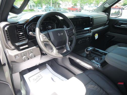 White Sand 2026 Chevrolet Silverado 1500 ZR2