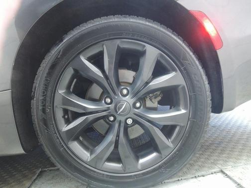 2020 Chrysler Pacifica Touring-L