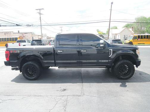Agate Black Metallic 2022 Ford F-350 Super Duty