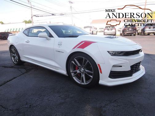Summit White 2019 Chevrolet Camaro 2SS