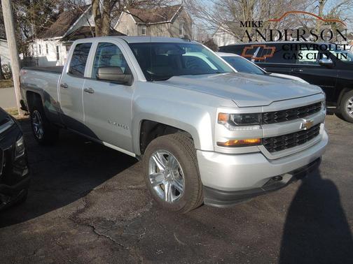 2018 Chevrolet Silverado 1500 Custom