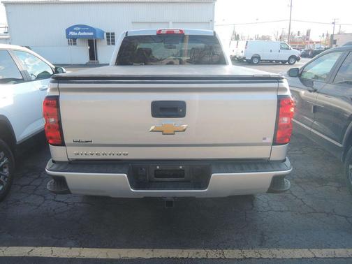 2018 Chevrolet Silverado 1500 Custom