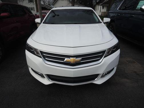 Summit White 2017 Chevrolet Impala 1LT