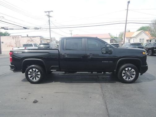 Black 2024 Chevrolet Silverado 2500 Custom