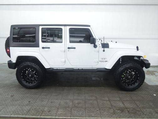 2018 Jeep Wrangler JK Unlimited Sahara