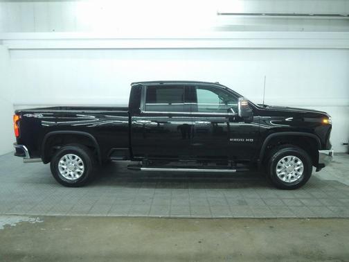 2025 Chevrolet Silverado 2500 LTZ