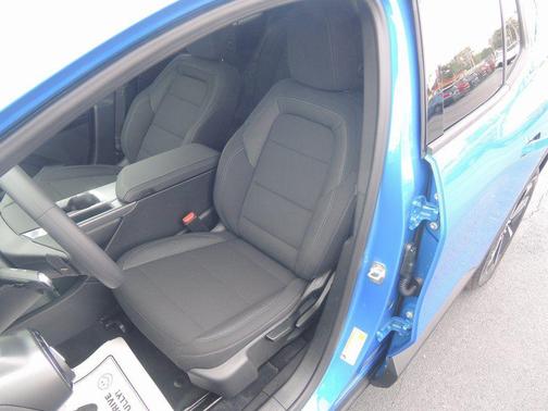 2026 Chevrolet Equinox EV LT 1