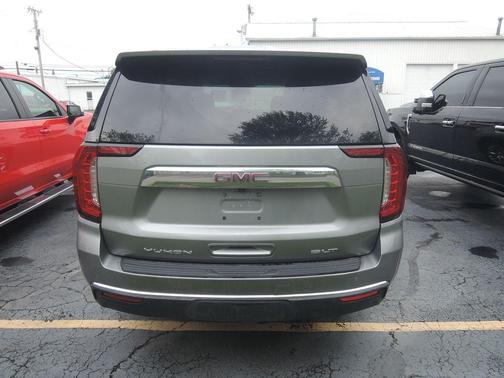 Sterling 2023 GMC Yukon SLT