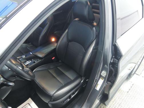 2022 INFINITI QX50 Luxe