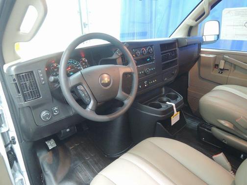 Summit White 2026 Chevrolet Express 2500 Work Van