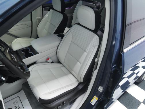 Metallic 2025 GMC Acadia Denali