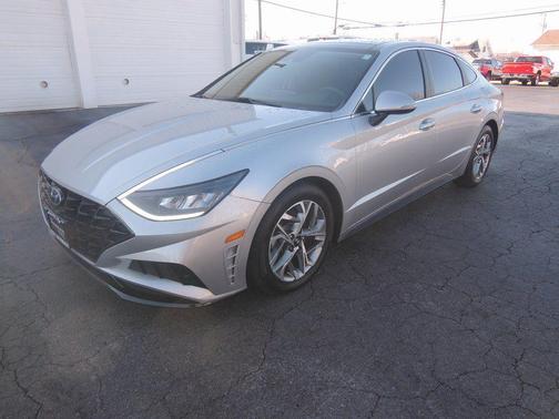 2021 Hyundai SONATA SEL