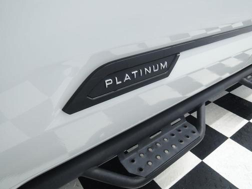 Wind Chill Pearl 2024 Toyota Tundra Platinum