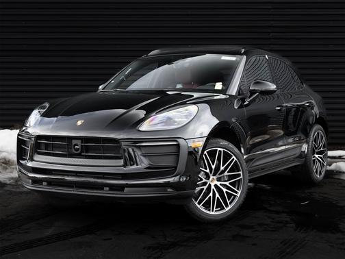2026 Porsche Macan Base