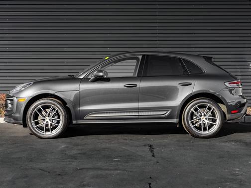2023 Porsche Macan T