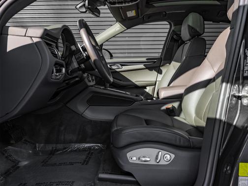 2024 Porsche Macan 