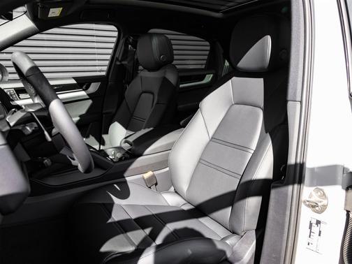 2026 Porsche Cayenne S