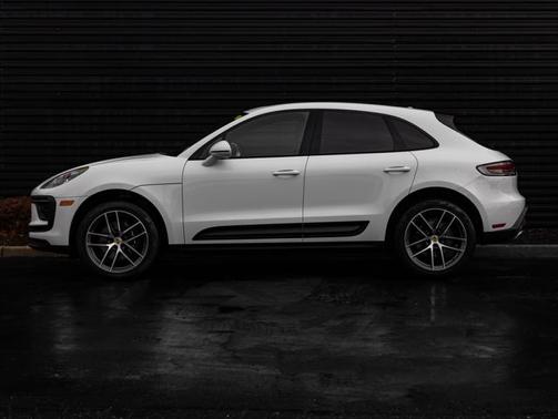 2024 Porsche Macan Base