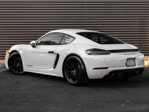 2025 Porsche 718 Cayman GTS 4.0