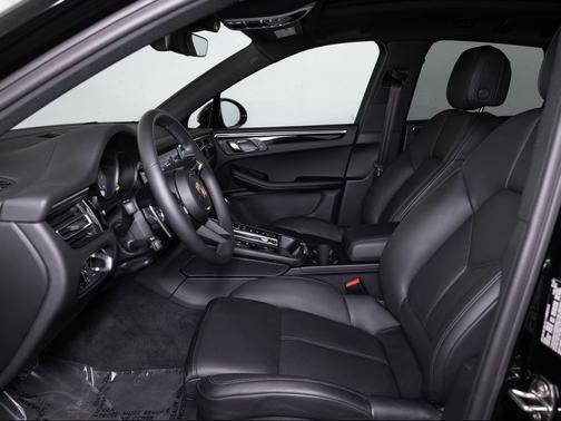Black 2023 Porsche Macan Macan