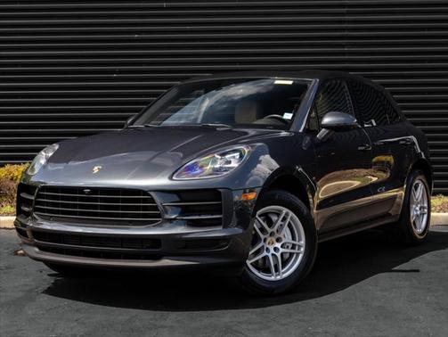 2021 Porsche Macan Base