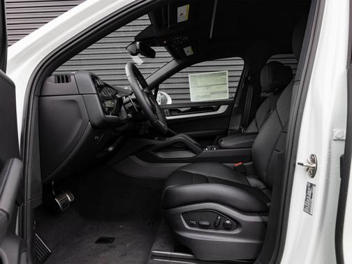 2026 Porsche Cayenne S