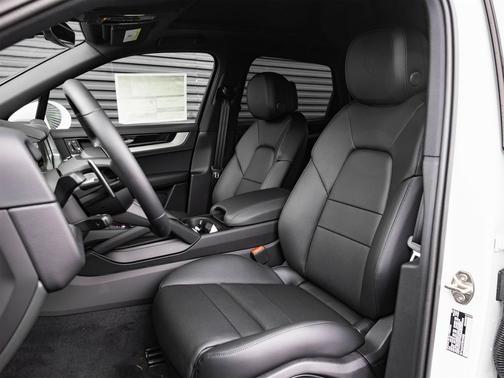 2026 Porsche Cayenne S