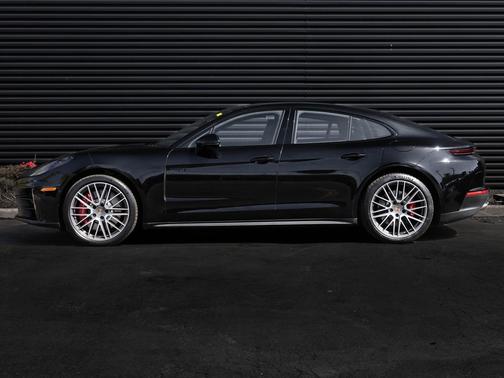 Black 2026 Porsche Panamera 4S