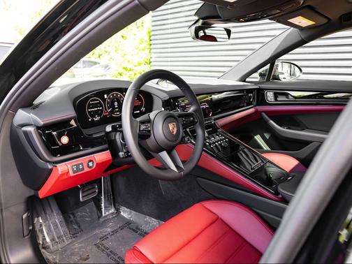 Black 2026 Porsche Panamera 4S