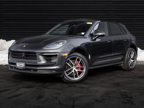2025 Porsche Macan S