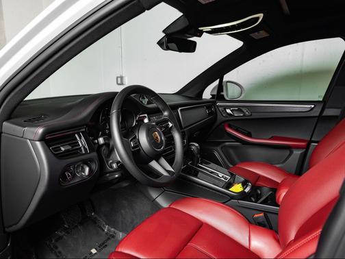 White 2023 Porsche Macan Macan GTS