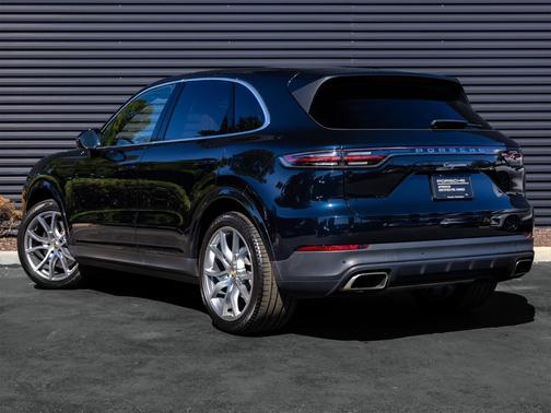 2023 Porsche Cayenne Cayenne