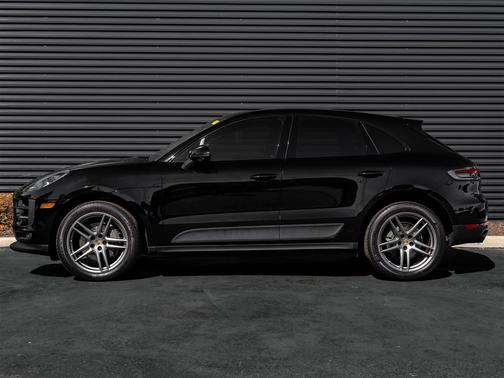 2021 Porsche Macan S