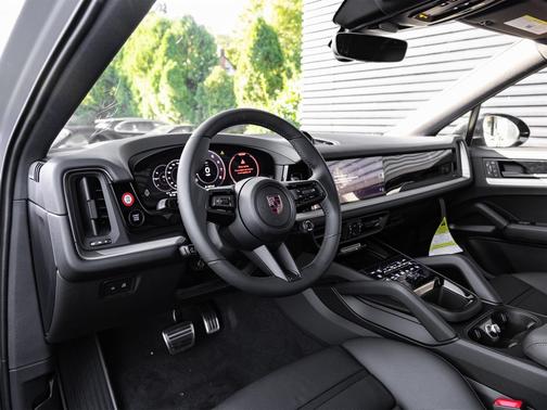 2026 Porsche Cayenne S