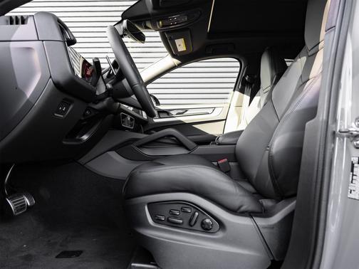 2026 Porsche Cayenne S