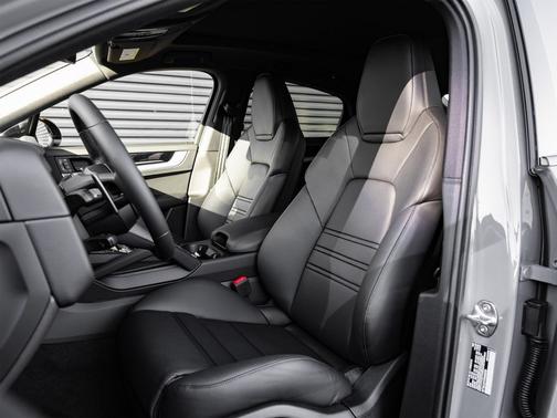 2026 Porsche Cayenne S