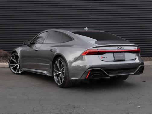 2021 Audi RS 7 4.0T