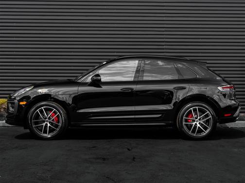 2025 Porsche Macan S