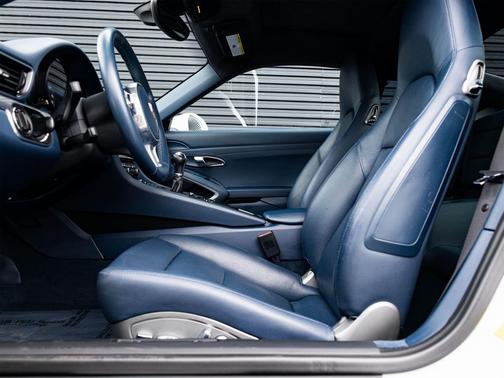 2013 Porsche 911 Carrera