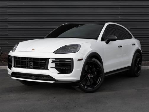 2025 Porsche Cayenne Turbo GT