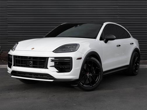 2025 Porsche Cayenne Turbo GT
