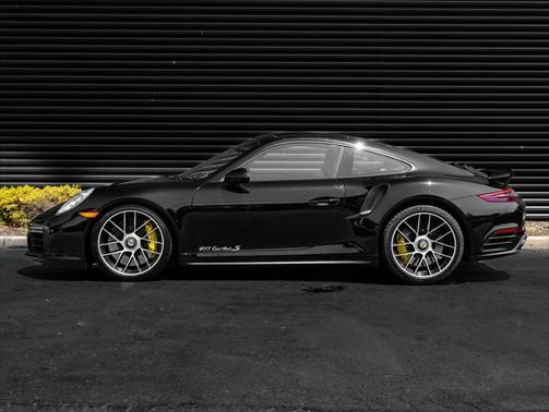 2019 Porsche 911 Turbo S