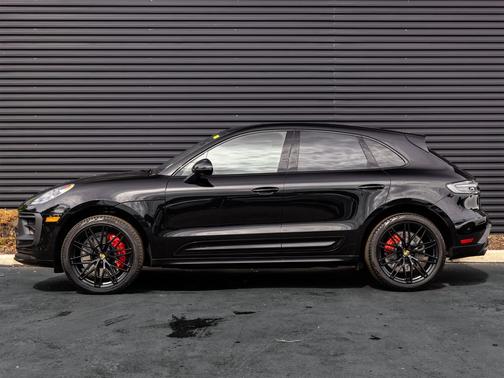 2022 Porsche Macan GTS