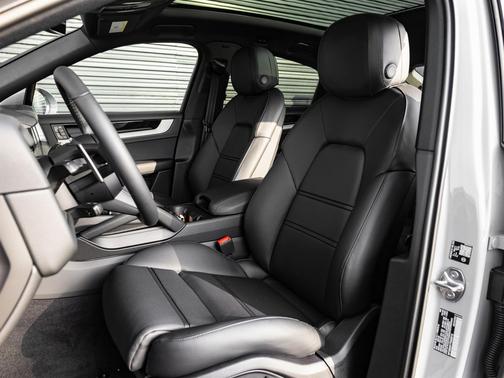 2026 Porsche Cayenne Cayenne S E-Hybrid